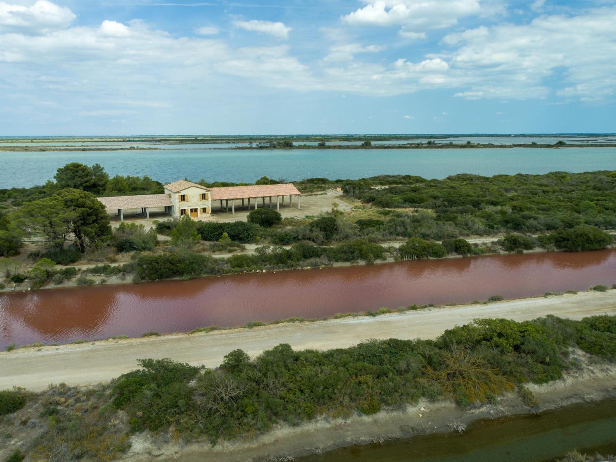 Nuits Salines 艾格-莫尔特 外观 照片